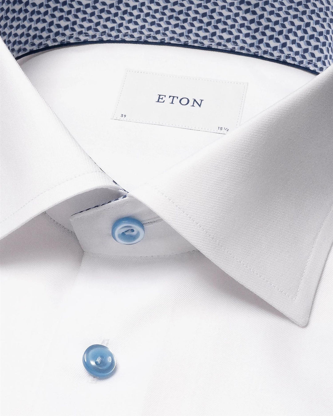 SLIM Solid Signature Twill Geometric Effect