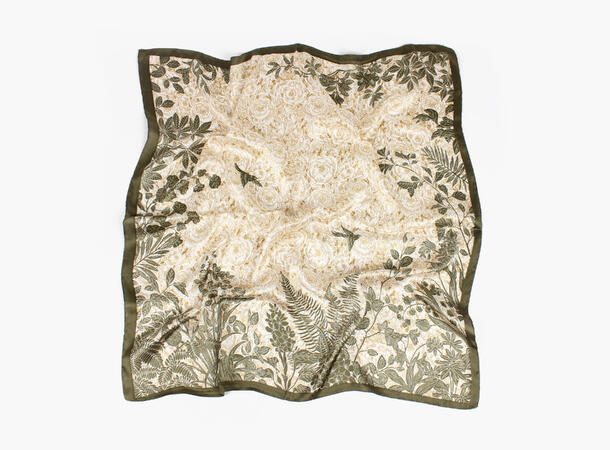 Skjerf med jungelmønster