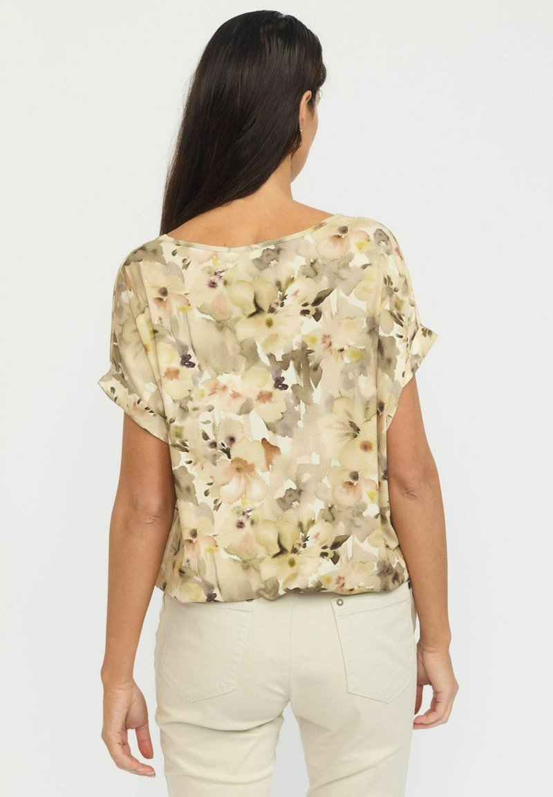 OTEA.HS25- Blouse