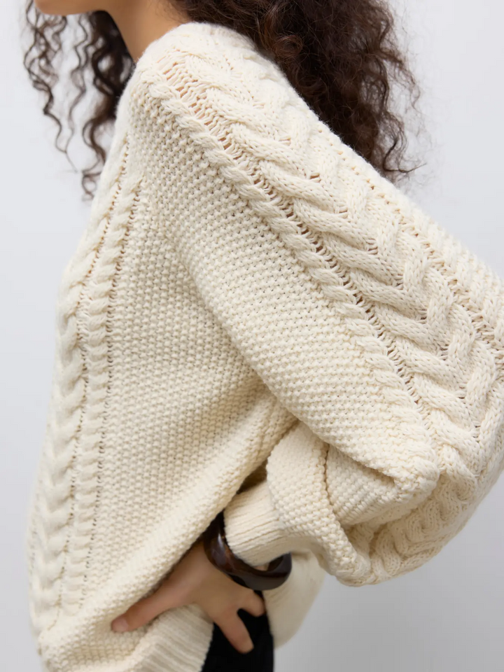 AWToa Ls o-neck knit