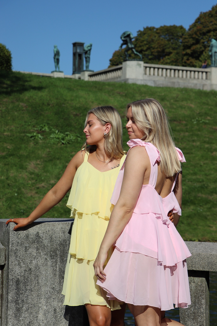 VMFelicia Tiestrap Ruffle Short Dress