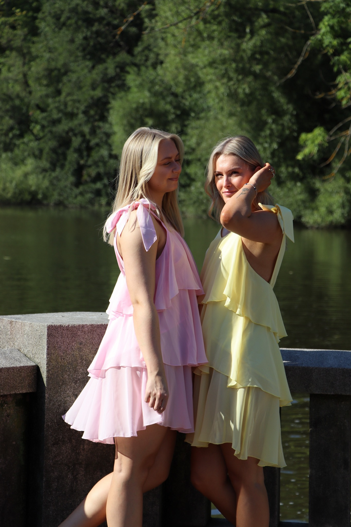 VMFelicia Tiestrap Ruffle Short Dress