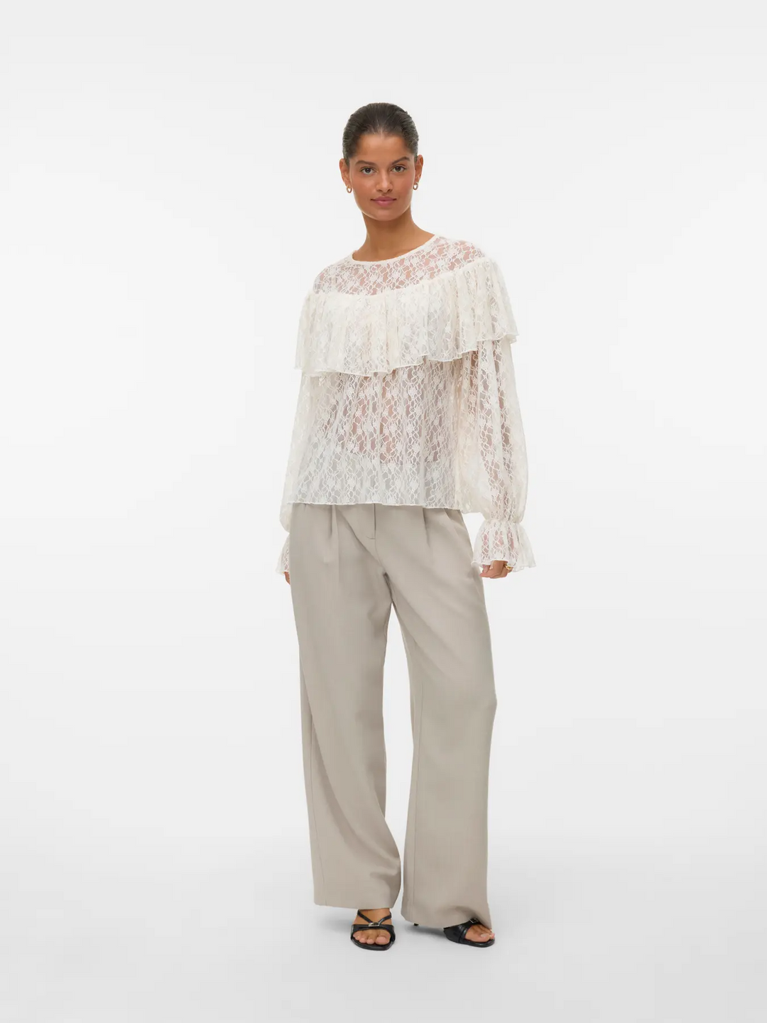 VMLoulou LS Flounce Lace Top